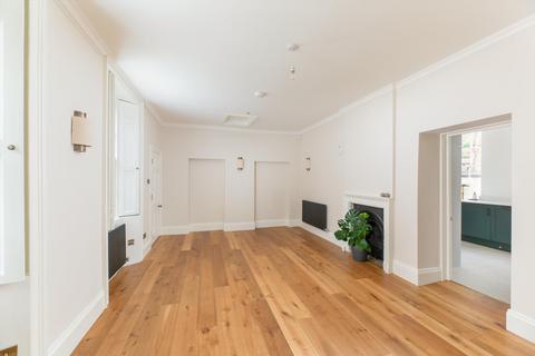 undefined, Queen Square, Bath, Somerset, BA1