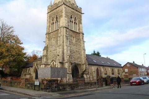3 bedroom flat to rent, St John Divine Church, Liverpool