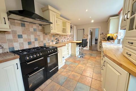 undefined, Amos Lane, Wolverhampton WV11