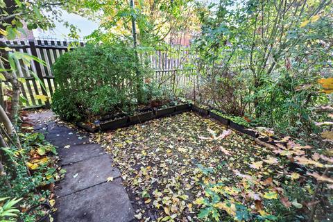 1 bedroom semi-detached house for sale, 2 Cowslips, Hertfordshire, AL7 2JJ