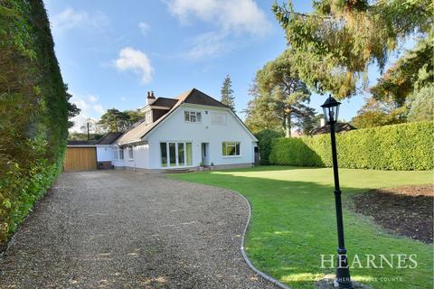 5 bedroom detached house for sale, Carroll Avenue, Ferndown, BH22