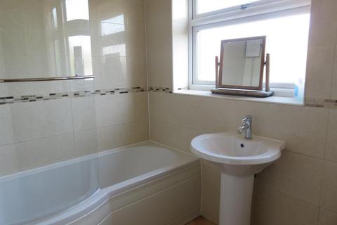 8 bedroom detached house to rent, *£115pppw Exc bills* Ingham Grove, Lenton, NG7 2LQ