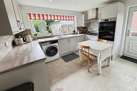 18 Millard Avenue, Hatfield, Doncaster, DN7 6JT