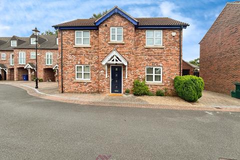 4 Tower Gardens, Hatfield, Doncaster, DN7 6HR