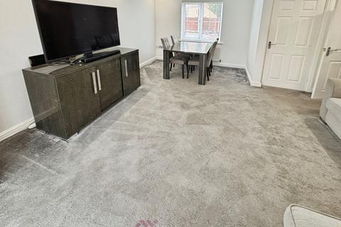 11 Highfield Close, Dunscroft, Doncaster, DN7 4GA