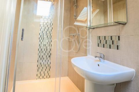 undefined, Lower Addiscombe Road, Croydon, CR0
