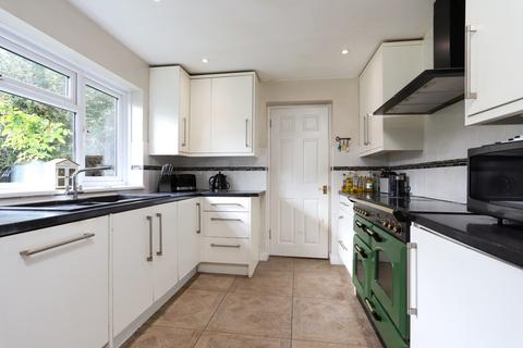 4 bedroom detached house for sale, Gorse Lane, Farnham, Surrey, GU10