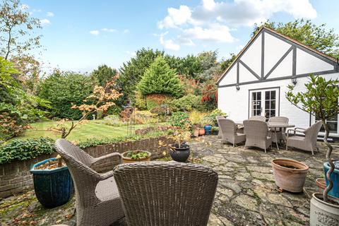 undefined, Lammas Lane, Esher, KT10