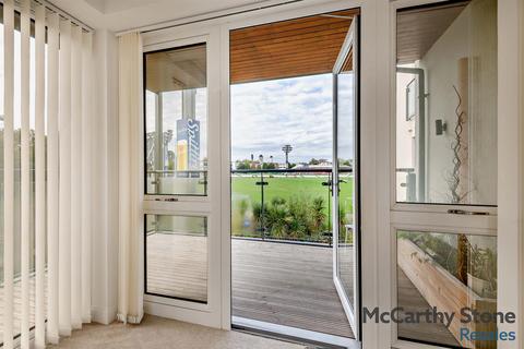 2 bedroom apartment for sale, Freeman House, Keepers Close, Canterbury