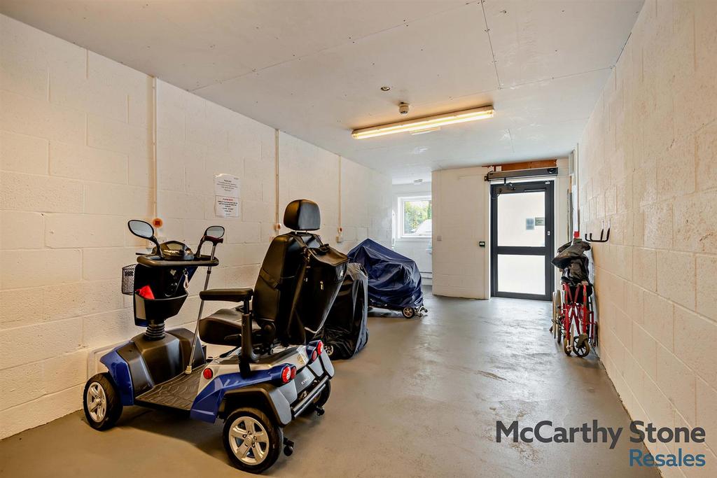 8668248-interior20-800.jpg