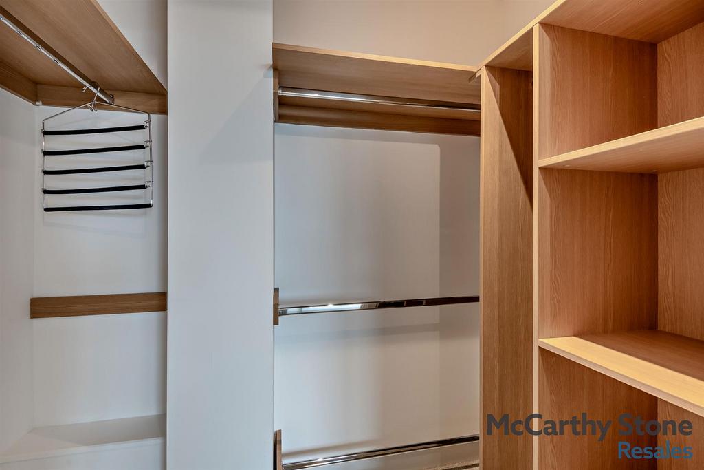 8668248-interior10-800.jpg
