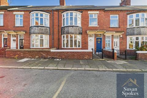 2 bedroom flat for sale, Hepscott Terrace, South Shields