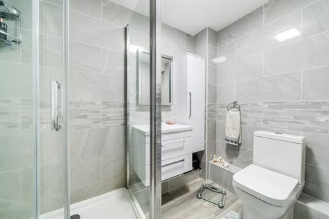 Flat 1, Kingswood Crossways Road, Hindhead, GU26 6EL