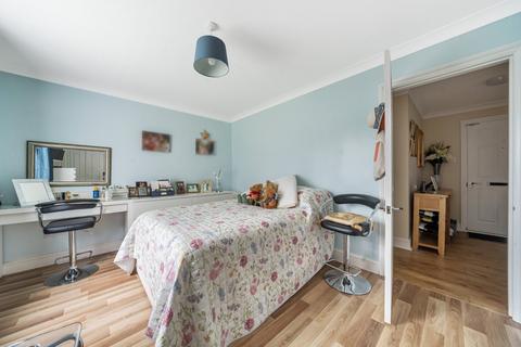 Flat 1, Kingswood Crossways Road, Hindhead, GU26 6EL