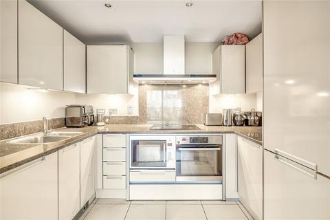 2 bedroom apartment for sale, Hamilton House, St George Wharf SW8