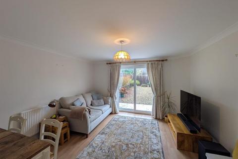 undefined, Rolls Court, Wantage