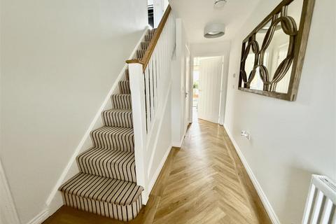 4 bedroom detached house for sale, Kentbeck Drive, Hurworth, Darlington