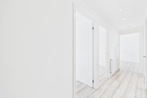 2 bedroom flat to rent, Beaconshaw, 11 Oaklands Road, Bromley, Kent, BR13TW