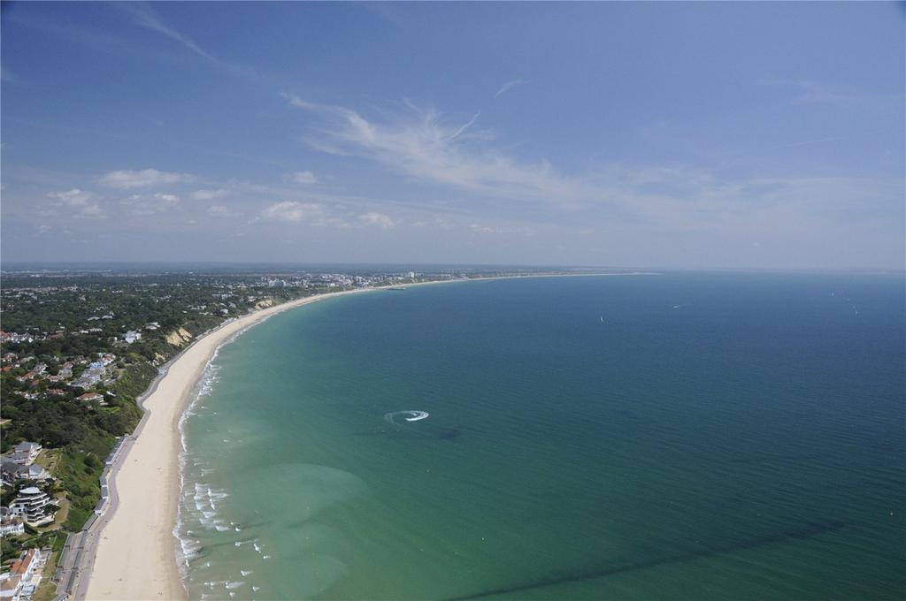 Branksome Beach