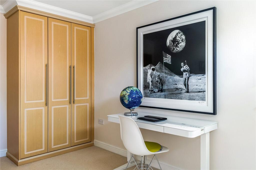 Bedroom 3/Office