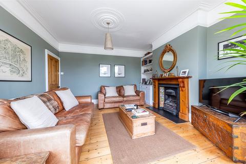 undefined, Albert Road, N22