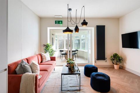 8 bedroom semi-detached house to rent, Northville Road, Horfield, Bristol, Bristol, BS7