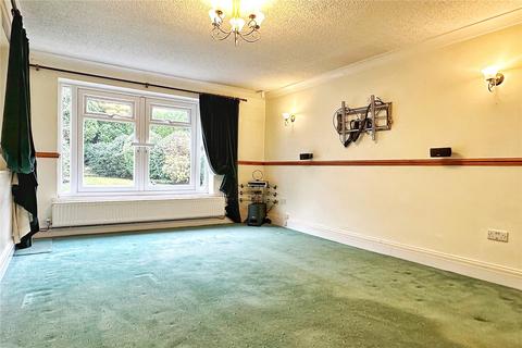 2 bedroom detached bungalow for sale, Hunt Avenue, Ashton-under-Lyne, Greater Manchester, OL7