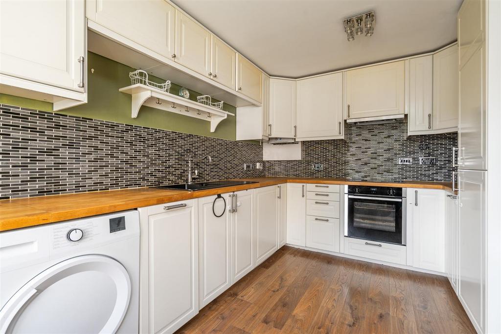 5 Laxton Grove 14.jpg