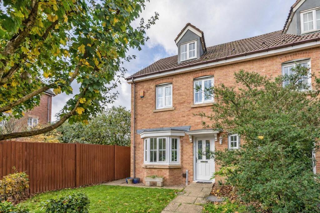 5 Laxton Grove 4 (2).jpg
