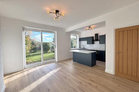 4 bedroom semi-detached house for sale, Garners Lane, Davenport