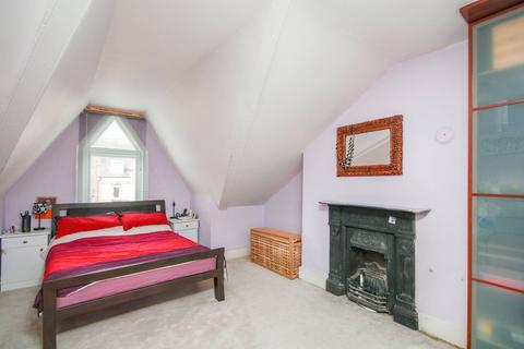 2 bedroom flat for sale, Gleneagle Road, Streatham Park, London, SW16