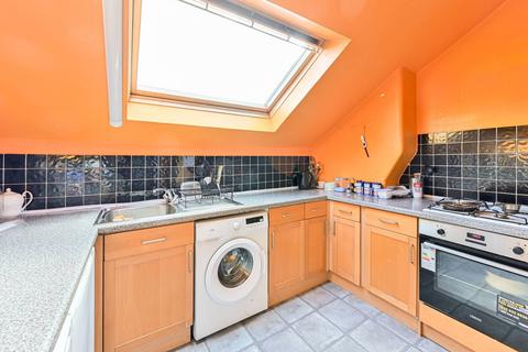 2 bedroom flat for sale, Gleneagle Road, Streatham Park, London, SW16