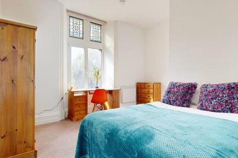 3 bedroom flat to rent, Greenbank Road, Plymouth PL4