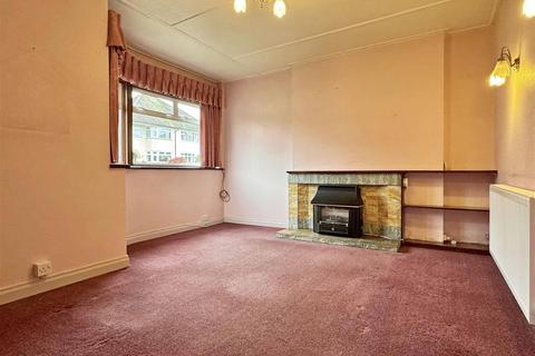 3 bedroom semi-detached house for sale, Greenways, Chelmsford
