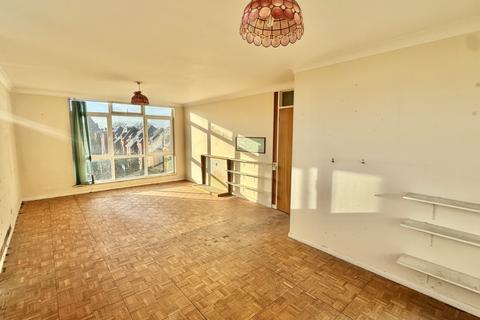 undefined, Earls Avenue, Kent CT20