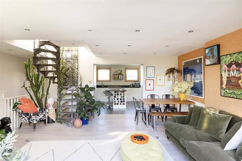 3 bedroom apartment for sale, Sinclair Gardens, London, W14