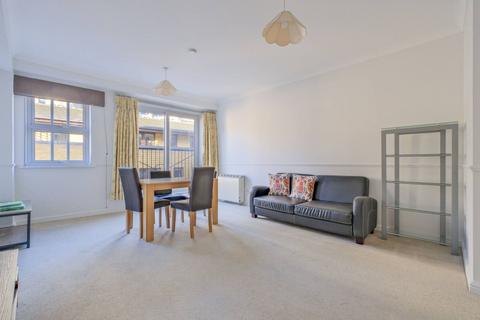 2 bedroom flat to rent, Cartwright Street, Tower Hill, London, E1
