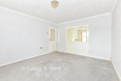 3 bedroom semi-detached house for sale, Haslar Crescent, Waterlooville, Hampshire