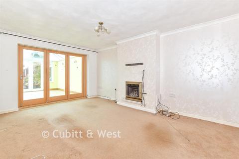 3 bedroom semi-detached house for sale, Haslar Crescent, Waterlooville, Hampshire