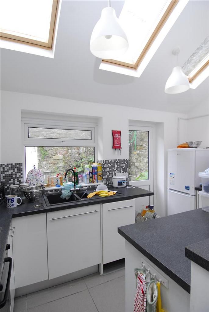 3 Park Terrace002.JPG