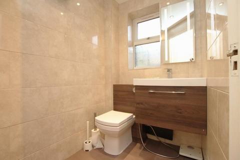 undefined, Chamberlayne Avenue, Wembley
