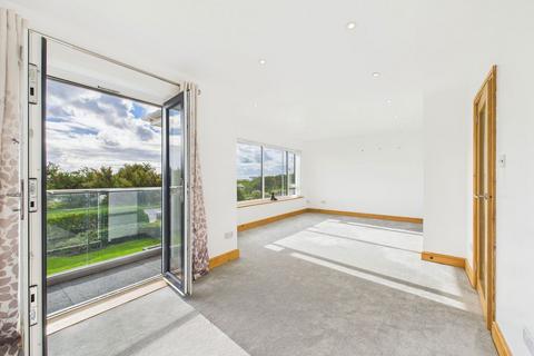 2 bedroom apartment for sale, Marine Crescent, Goring-by-Sea, Worthing, BN12 4JG