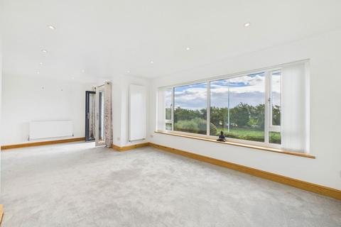 2 bedroom apartment for sale, Marine Crescent, Goring-by-Sea, Worthing, BN12 4JG