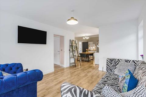 3 bedroom semi-detached house for sale, 30 Gartcows Road, FK1 5QT