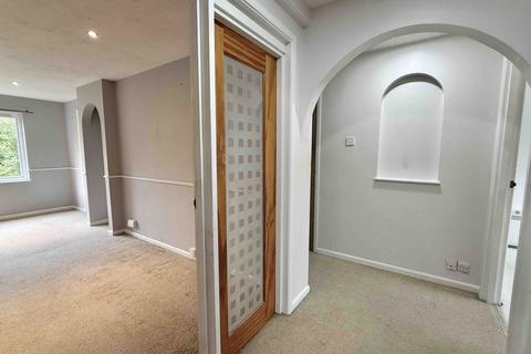 2 bedroom flat for sale, Euston Grove, Ringwood, BH24 1FB