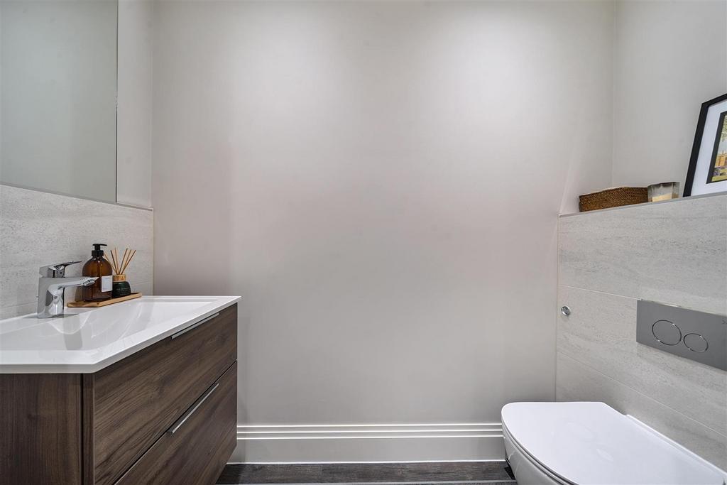 Ensuite