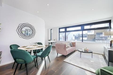 2 bedroom flat to rent, 2 Montserrat Road, Putney SW15