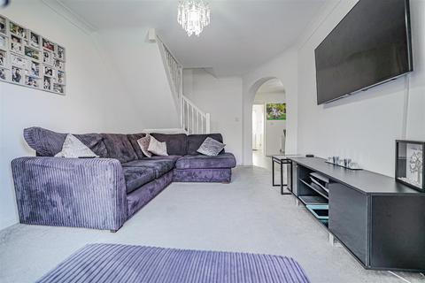 undefined, Berkeley Square, Hemel Hempstead, HP2