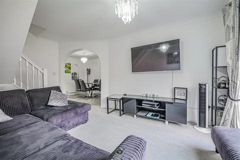 3 bedroom terraced house for sale, Berkeley Square, Hemel Hempstead, HP2