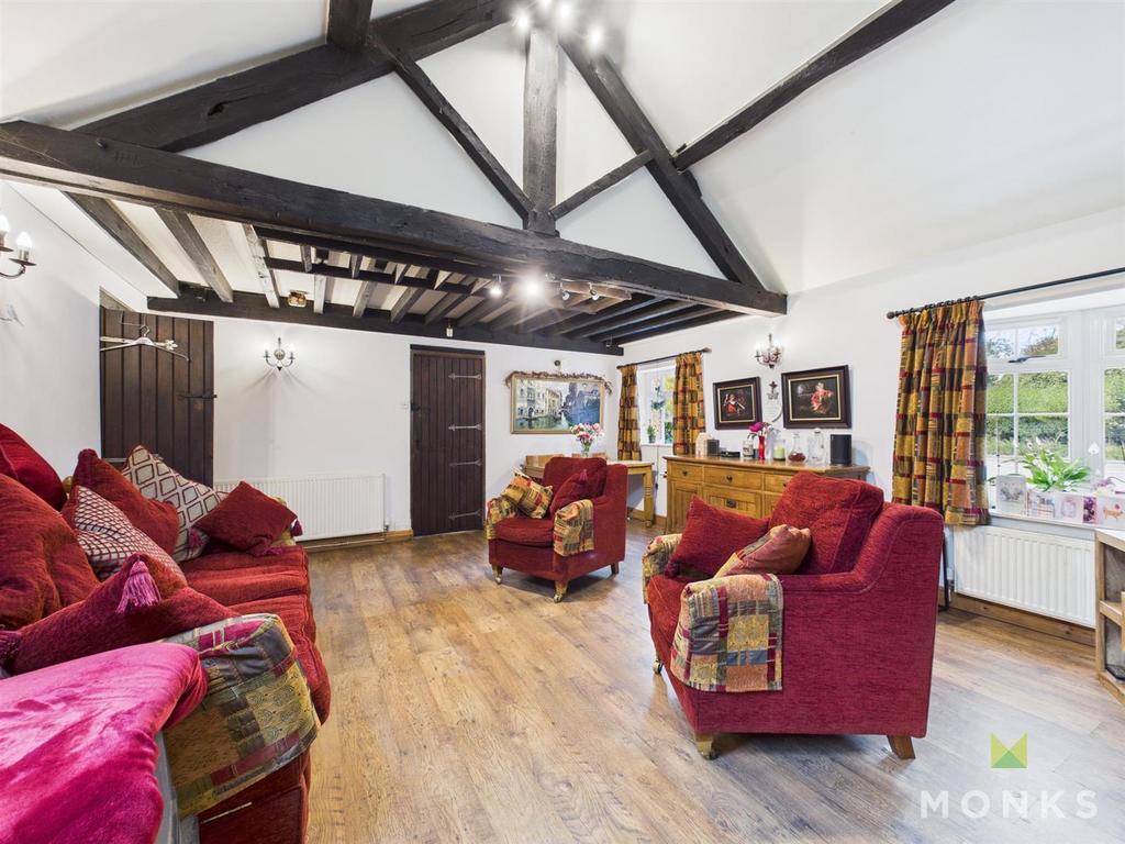 CAM01420 G0-PR0789-STILL020.jpg